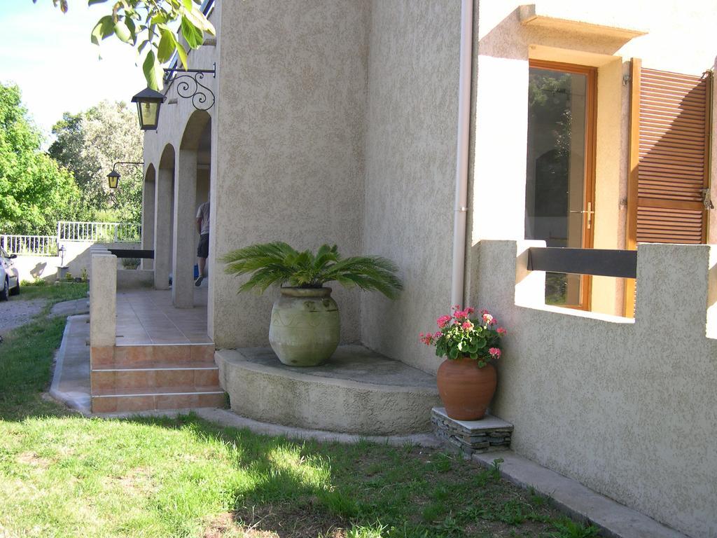 בסטיה Bas De Villa Chez Mr.Girolami Dominique מראה חיצוני תמונה